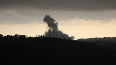 İsrail’in ateşkese rağmen gece saatlerinde Lübnan’ın güneyindeki Sur kentine bağlı