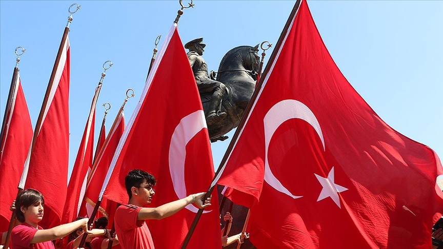 Afyonkarahisar’da 19 Mayıs Atatürk’ü Anma, Gençlik ve Spor Bayramı kutlama