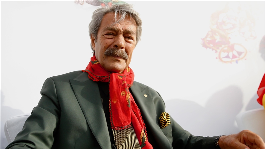 Türk sinemasında "Yeşilçam'ın sert ve delikanlı jönü" denildiğinde akla ilk