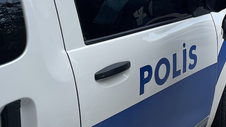 Üsküdar Belediyesinde yapı ve iskan ruhsatı işlemlerinde usulsüzlük yapılarak rüşvet