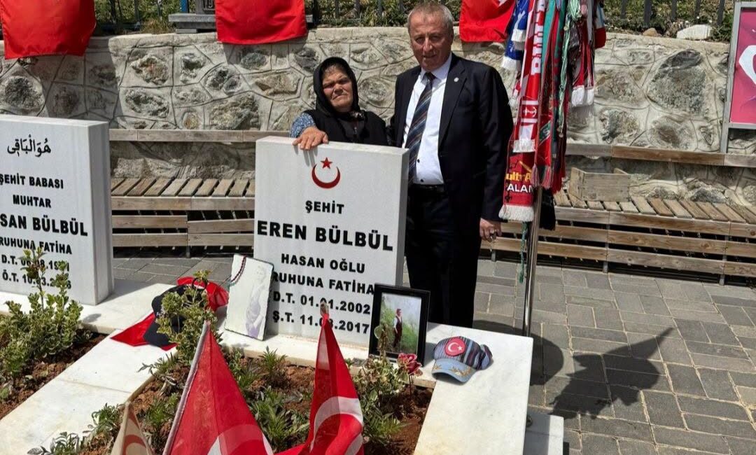 İYİ Parti Genel Başkan Yardımcısı ve Afyonkarahisar Milletvekili Hakan Şeref