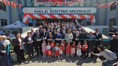 Afyonkarahisar Halk Eğitimi Merkezi tarafından Hayat Boyu Öğrenme Haftası etkinlikleri