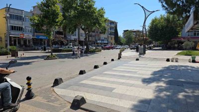 Balıkesir’in Sındırgı ilçesinde 4.0 büyüklüğünde deprem meydana geldi.