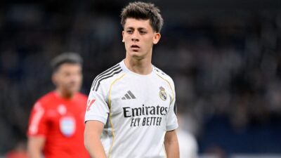 Real Madrid forması giyen milli futbolcu Arda Güler, UEFA Şampiyonlar