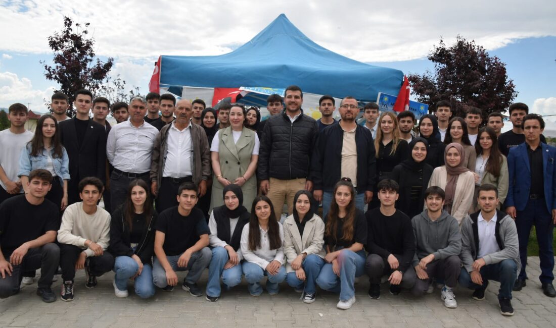 İYİ Parti Afyonkarahisar İl Gençlik Kolları ile Merkez İlçe Gençlik