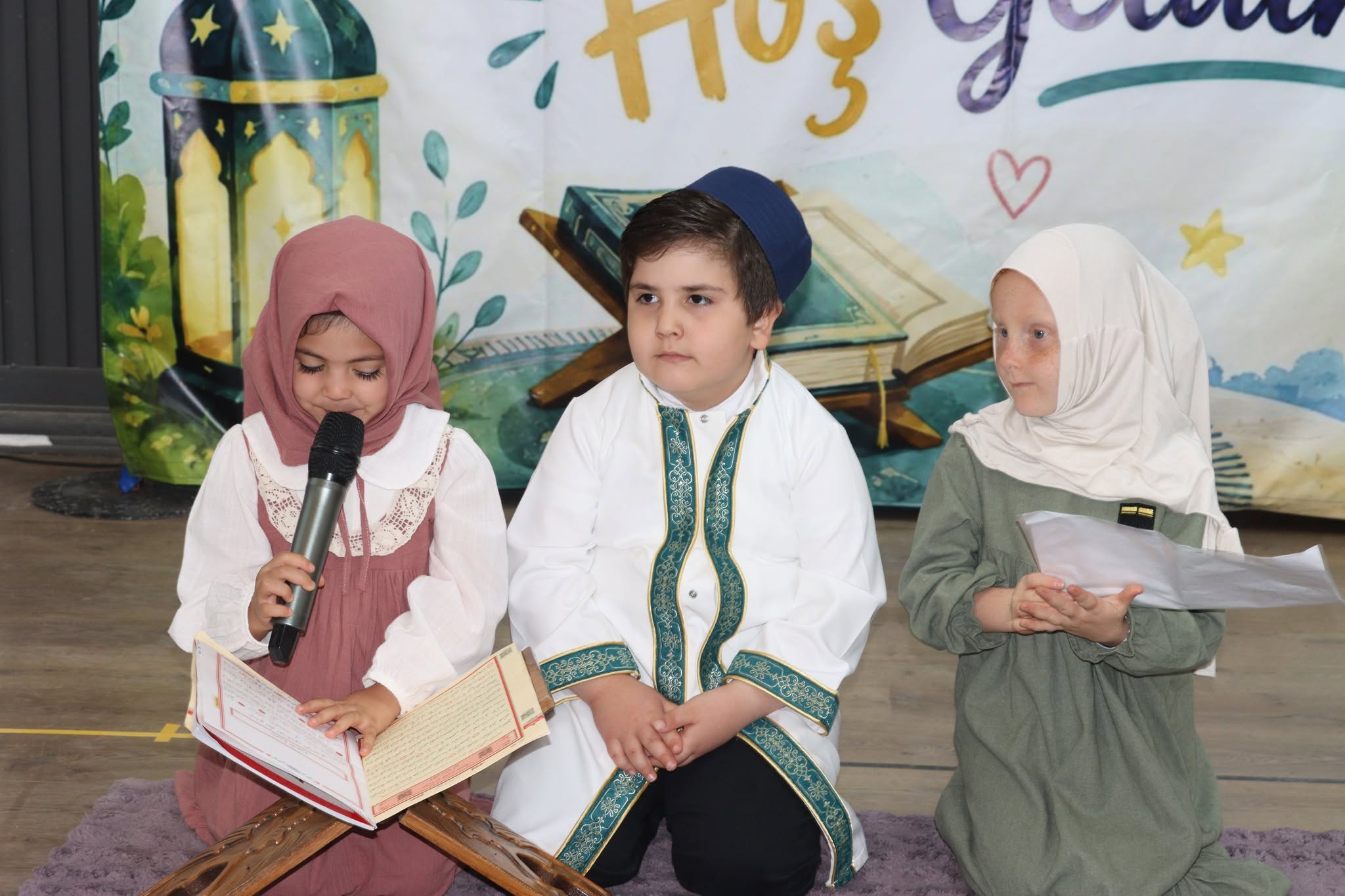 Afyonkarahisar’ın İscehisar ilçesinde, geleceğin teminatı olan minik öğrencilerin yıl boyunca