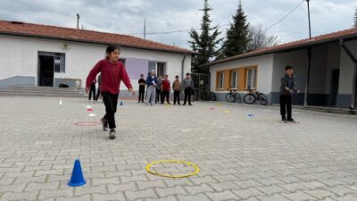 Afyonkarahisar Sağlık Bilimleri Üniversitesi (AFSÜ) Fizyoterapi ve Rehabilitasyon Topluluğu tarafından,