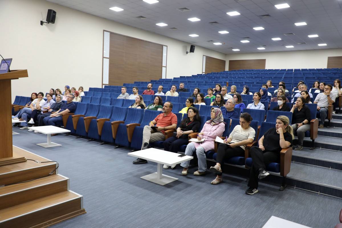Afyonkarahisar Sağlık Bilimleri Üniversitesi (AFSÜ)’nün 2026 Öz Değerlendirme Programında yürütülen