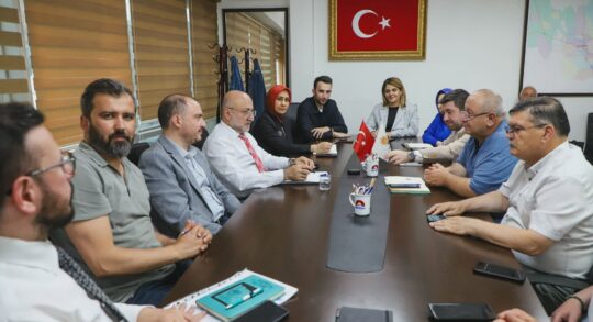 AK Parti Afyonkarahisar İl Başkanı Turgay Şahin başkanlığında, İl Başkanlığı’nda