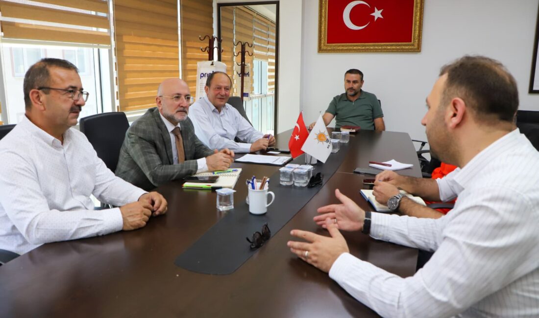 AK Parti Afyonkarahisar İl Başkanlığı, Türkiye Yüzyılı hedefleri doğrultusunda teşkilat