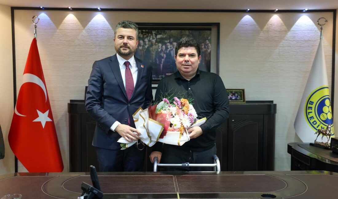 İzmir merkezli 6 ilde gerçekleştirilen geniş çaplı yolsuzluk operasyonunda, Buca