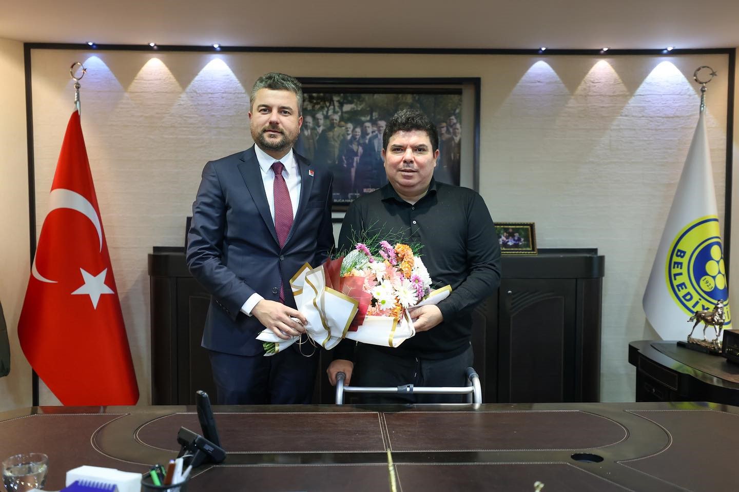 İzmir merkezli 6 ilde gerçekleştirilen geniş çaplı yolsuzluk operasyonunda, Buca