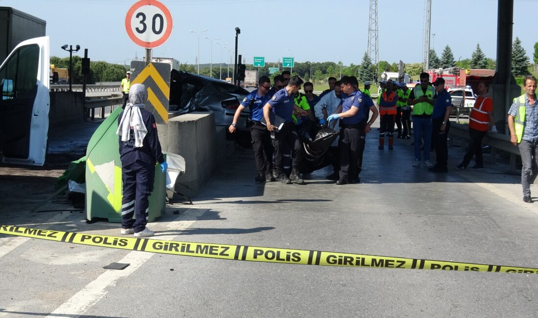 İstanbul’un Tuzla ilçesinde bulunan Orhanlı Gişeleri’nde meydana gelen trafik kazasında,