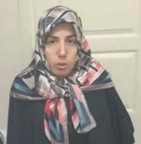 Kocaeli'de kına gecesine gitmek için otobüsten inen ve yolun karşısına