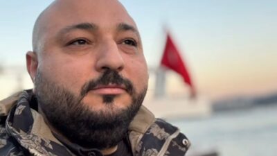 İzmir'in Çeşme ilçesinde tatil yapan internet fenomeni Dilan Polat ve