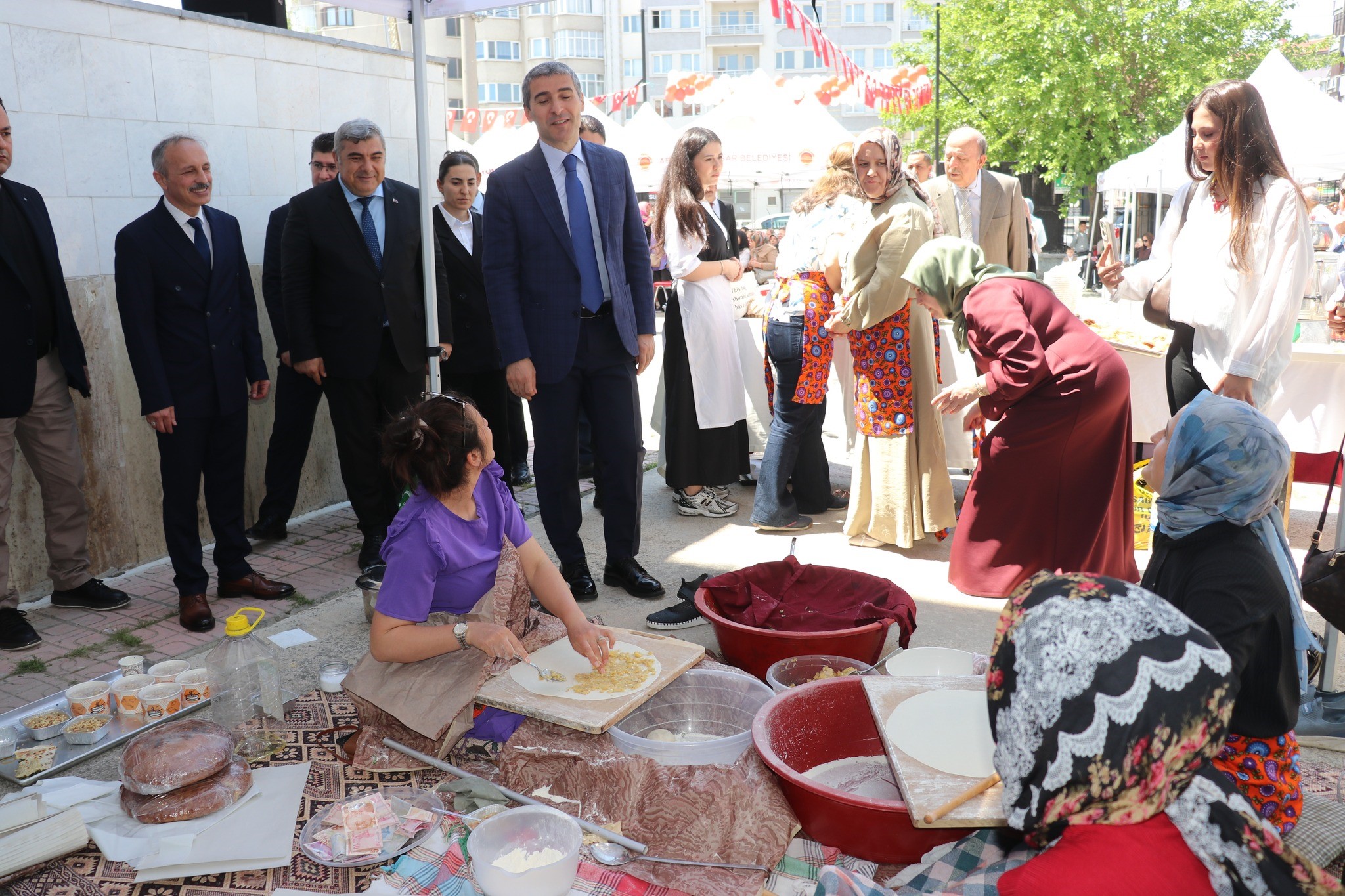 Afyonkarahisar’da ‘Hayat Boyu Öğrenme’ projesi kapsamında Halk Eğitim Merkezi bünyesindeki