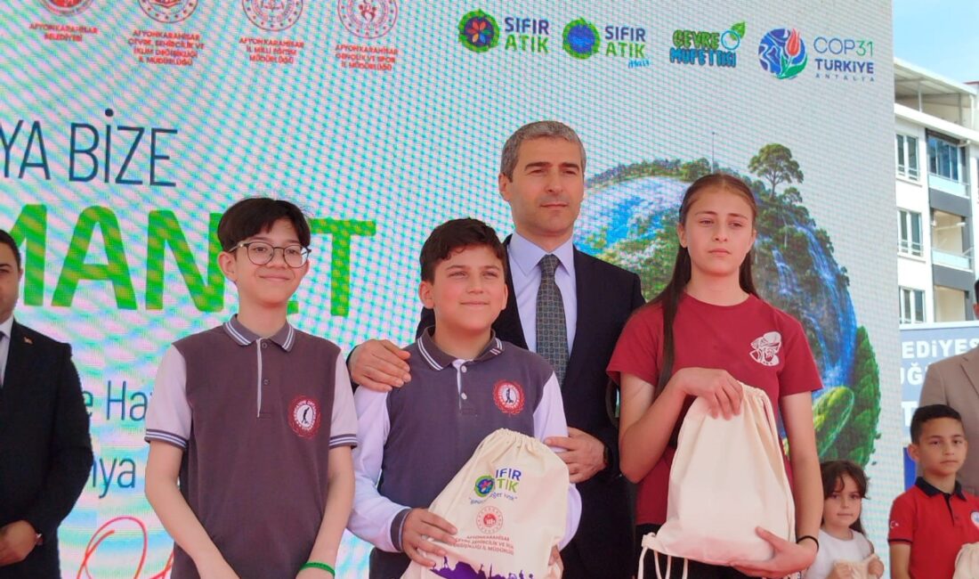 Dünya Çevre Günü etkinlikleri çerçevesinde Afyonkarahisar’da gerçekleştirilen anlamlı programda, geleceğin