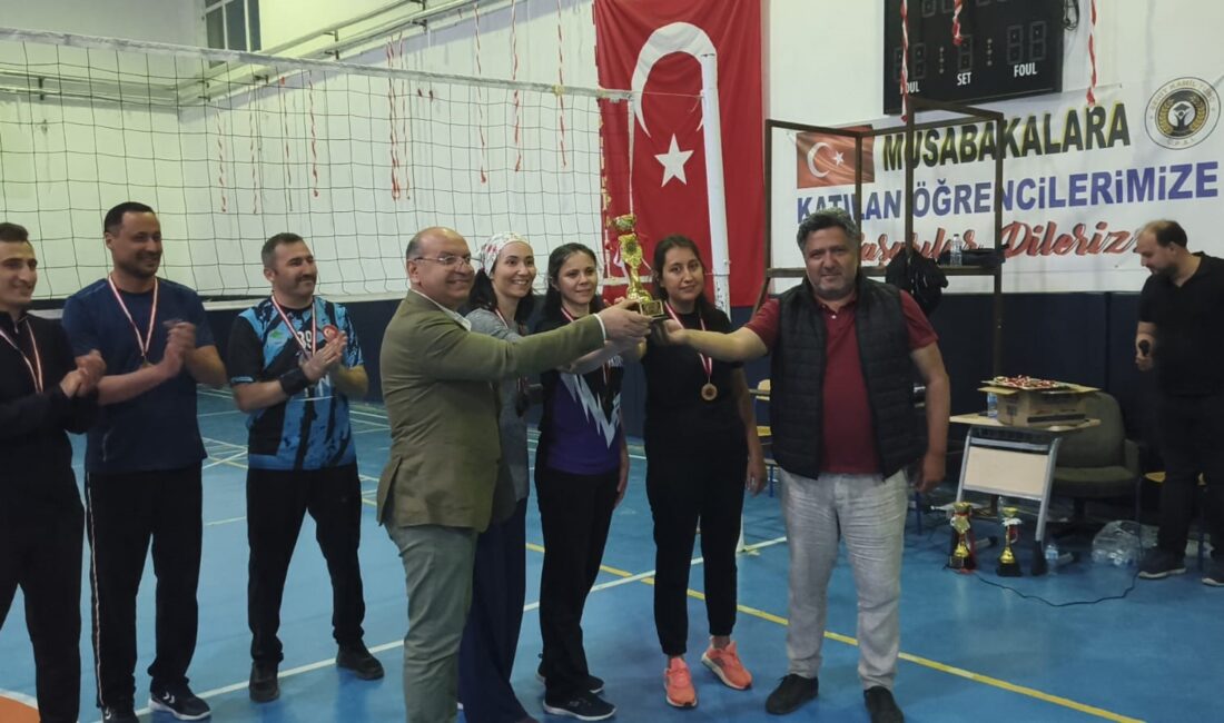 Afyonkarahisar’ın Hocalar ilçesinde spora ve vefaya sahne olan dev bir