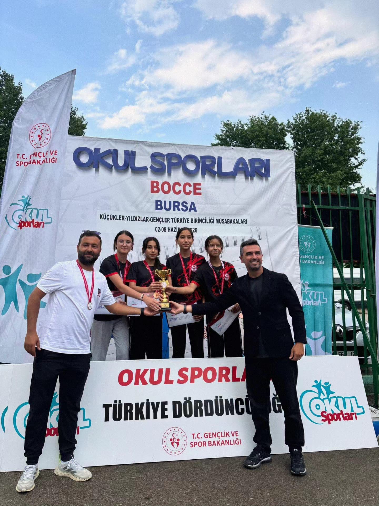 Bursa ev sahipliğinde gerçekleştirilen Okul Sporları Bocce Türkiye Finalleri'nde Afyonkarahisar
