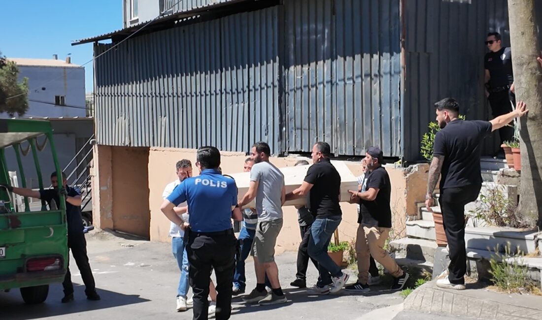 İstanbul'un Pendik ilçesinde bir iş yerinde meydana gelen feci olayda,