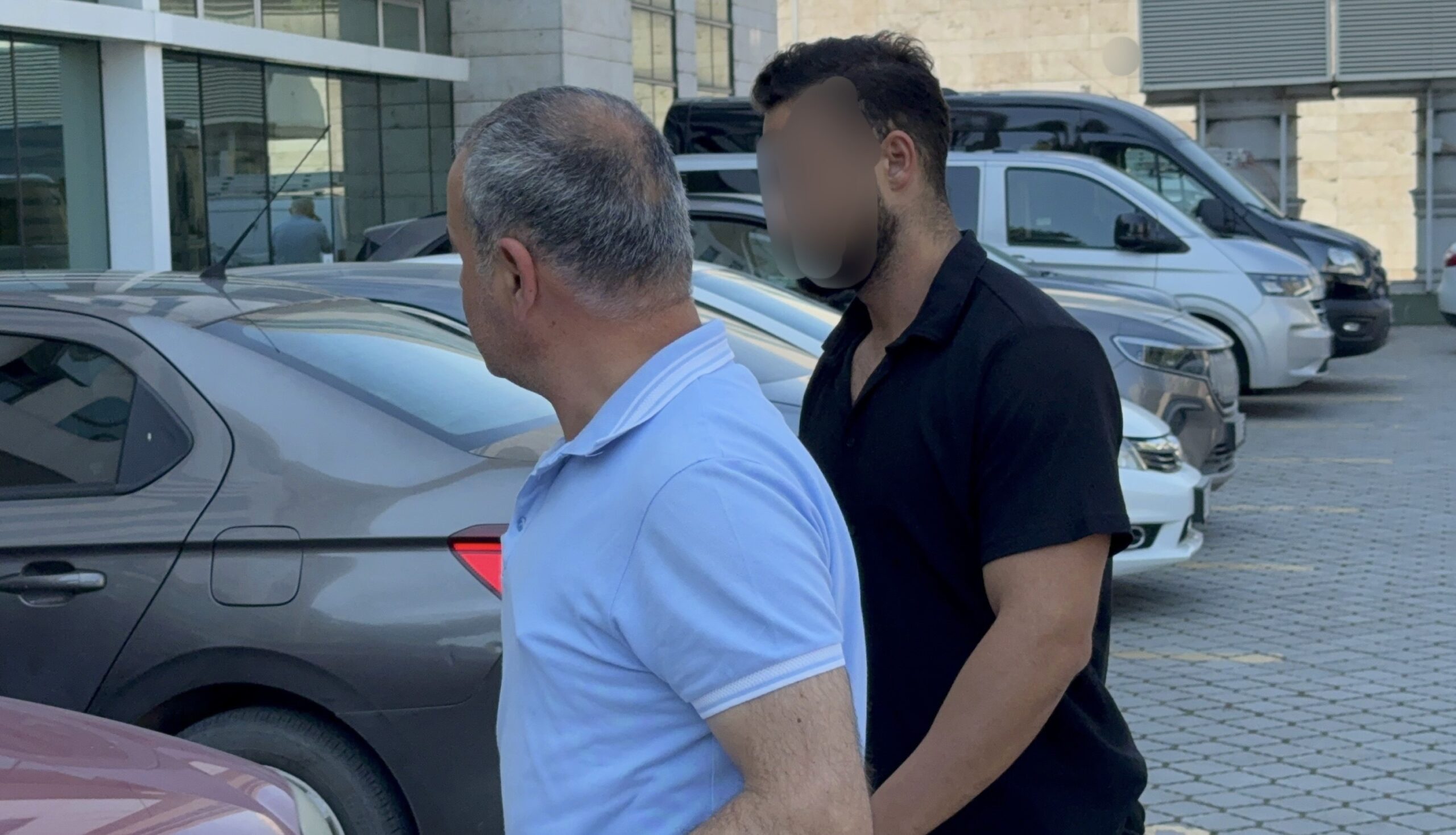 Samsun’da bisikletiyle yaya geçidinden geçmek isterken bir otomobilin çarpması sonucu