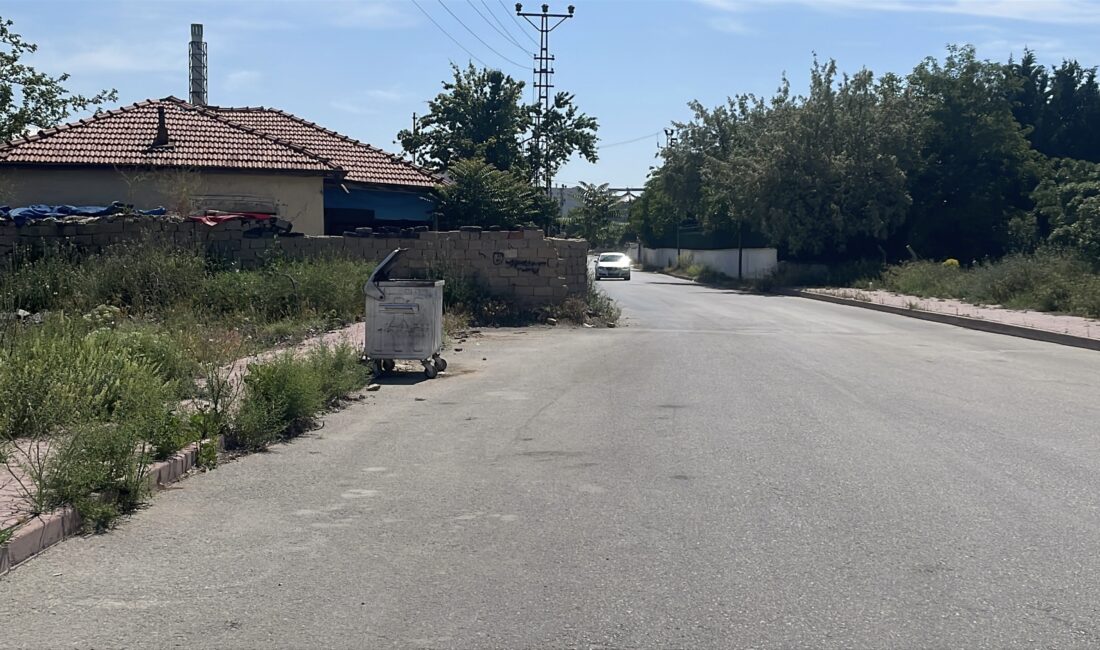 Konya'da boşanma aşamasındaki eşi tarafından sokak ortasında takip edilerek tabancayla