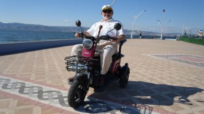 Kocaeli’nin Başiskele ilçesinde yaşamını sürdüren 86 yaşındaki Servet Tuncay, tam