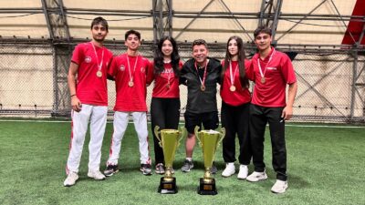 Afyonkarahisar’ın ev sahipliğinde gerçekleştirilen Okul Sporları Kriket Türkiye Şampiyonası’nda, Ankara'nın