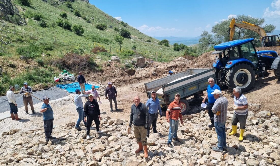 Afyonkarahisar’ın Dinar ilçesine bağlı Kınık Köyü’nde, birlik ve beraberliğin en