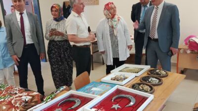 Afyonkarahisar’ın Çay ilçesinde yerel el sanatlarının ve üretimin desteklenmesi amacıyla