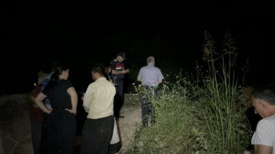Osmaniye’nin Sumbas ilçesinde dün gece saatlerinde meydana gelen feci olayda,