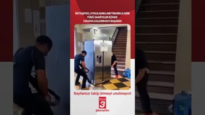 İki taşıyıcı, uyguladıkları teknikle ağır yükü saniyeler içinde havaya kaldırmayı