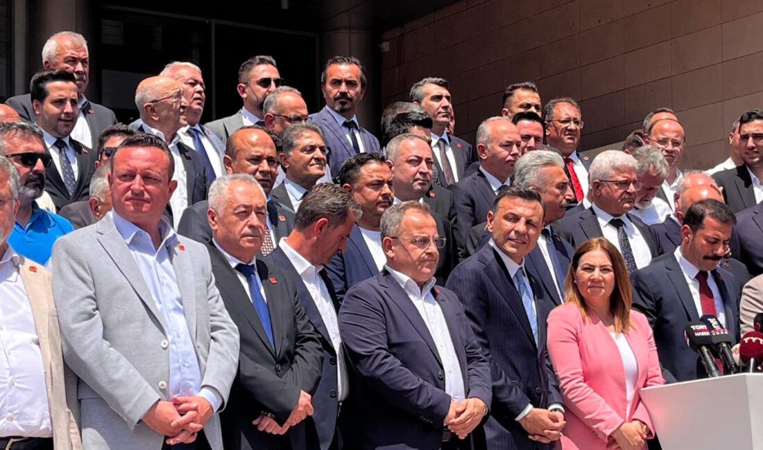 Cumhuriyet Halk Partisi Afyonkarahisar İl Başkanı Hasan Karadeniz ve 73