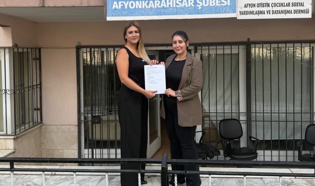 Türkiye Beyazay Derneği Afyonkarahisar Şube Başkanı Fatma Kilci Kavas ile