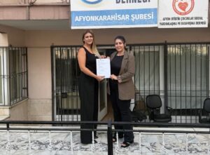 Türkiye Beyazay Derneği Afyonkarahisar Şube Başkanı Fatma Kilci Kavas ile