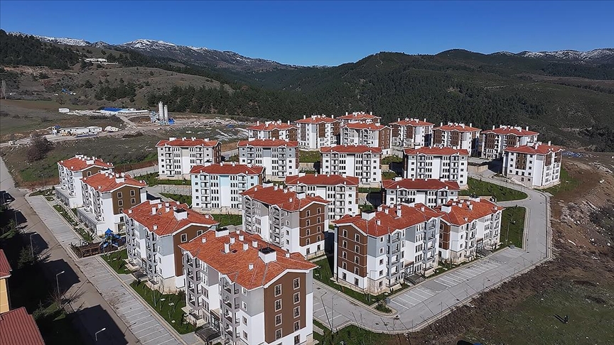Toplu Konut İdaresi Başkanlığı (TOKİ), Türkiye genelinde başlattığı “Başvuru Önceliğine