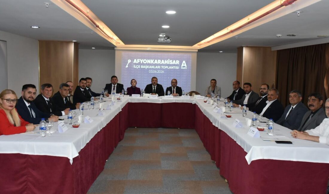Anahtar Parti Afyonkarahisar İl Başkanlığı tarafından ilçe başkanlarının katılımıyla geniş