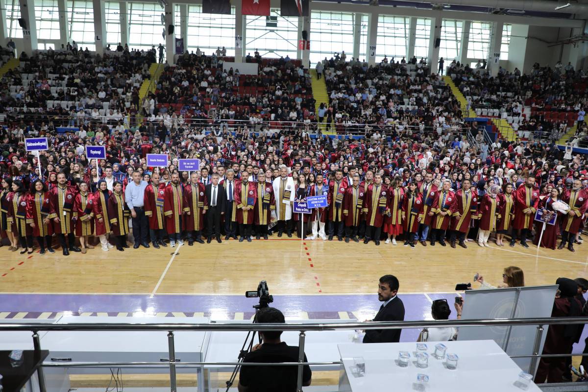 Afyonkarahisar Sağlık Bilimleri Üniversitesi (AFSÜ) Atatürk Sağlık Hizmetleri Meslek Yüksekokulu’nda