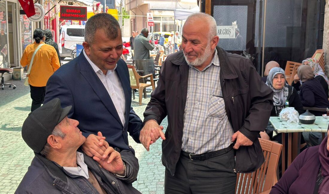 Emirdağ ​Belediye Başkanı Serkan Koyuncu, ilçe merkezinin en hareketli noktalarından