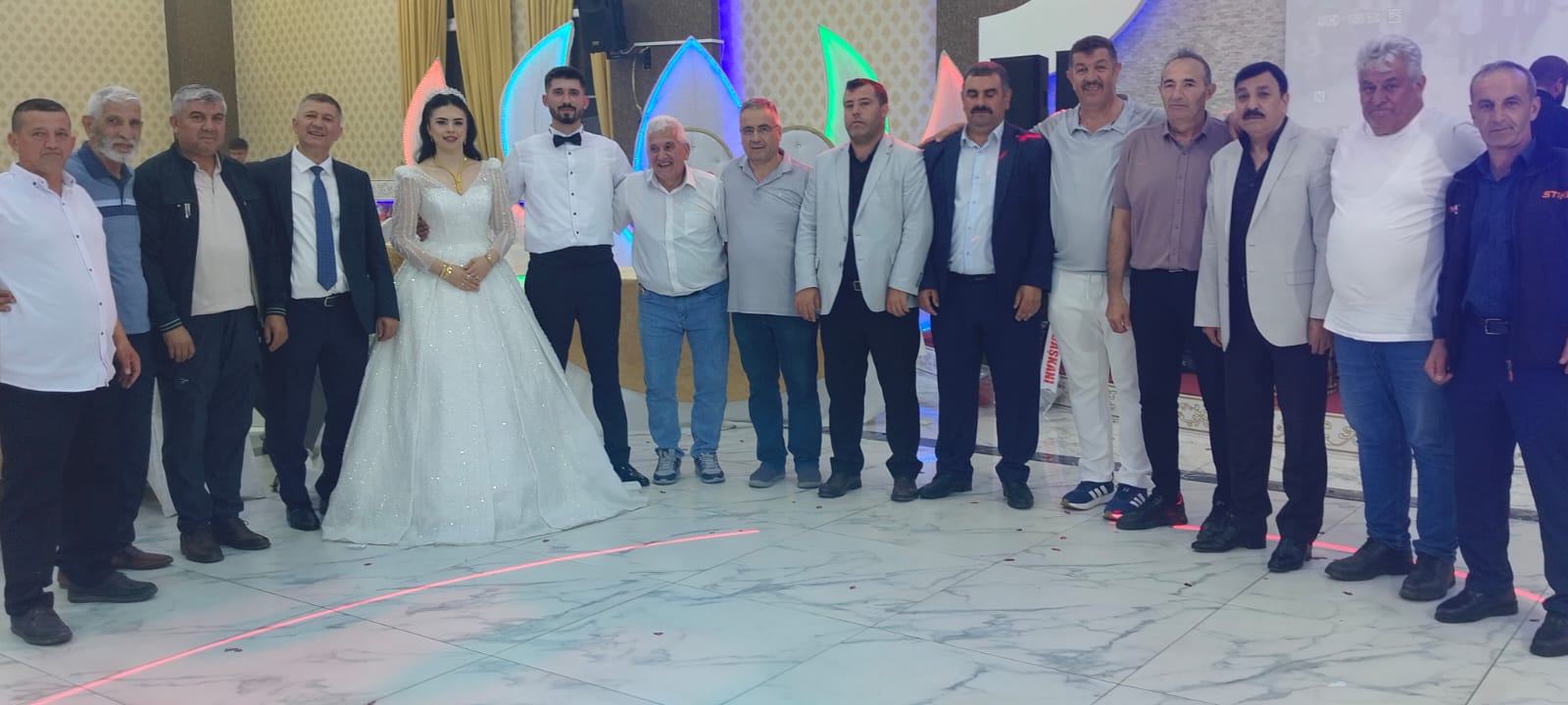 Uzun yıllar Afyon futboluna futbolcu, antrenör ve idareci olarak hizmet
