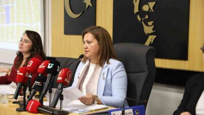 Van-Erciş karayolunda sabah saatlerinde meydana gelen ve tüm Türkiye'yi yasa