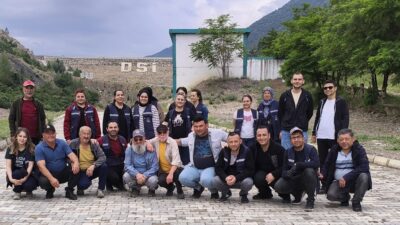 Çay Belediyesi, “Temiz Çevre, Bilinçli Toplum” mottosuyla her hafta farklı
