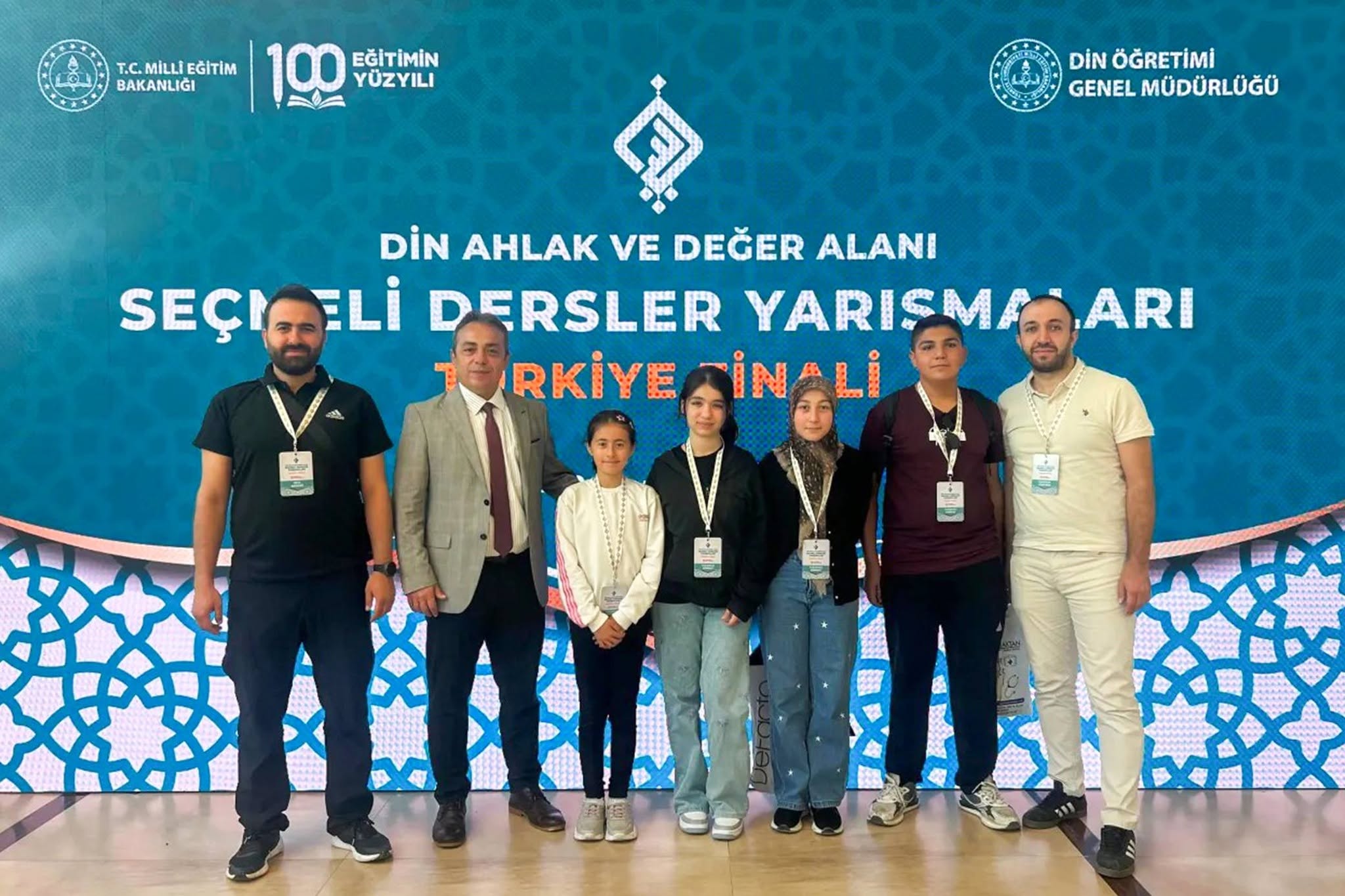Çobanlar Yavuz Selim Ortaokulu öğrencileri, Millî Eğitim Bakanlığı tarafından düzenlenen