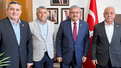 Ak Parti Çobanlar İlçe Başkanı Murat Yeşil, Belediye Başkanı Ali