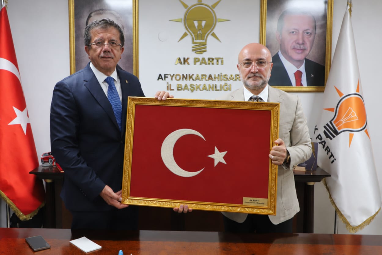 AK Parti Genel Başkan Yardımcısı ve Ekonomi İşleri Başkanı Nihat