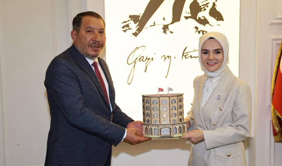 Aile ve Sosyal Hizmetler Bakanı Mahinur Özdemir Göktaş’ın Afyonkarahisar programına