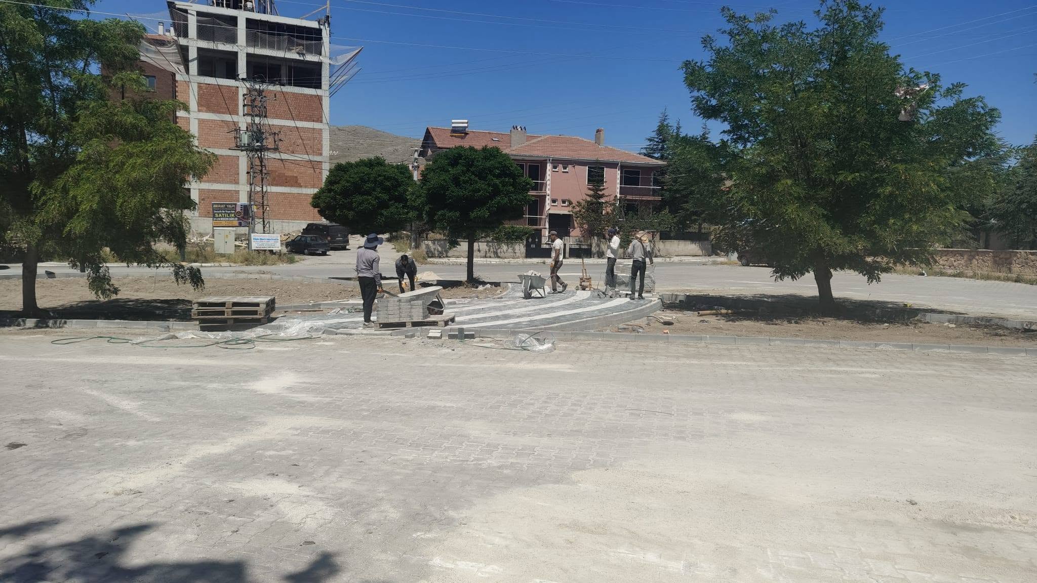 Emirdağ Belediyesi, ilçenin yeşil dokusunu güçlendirecek yatırımlarına bir yenisini daha