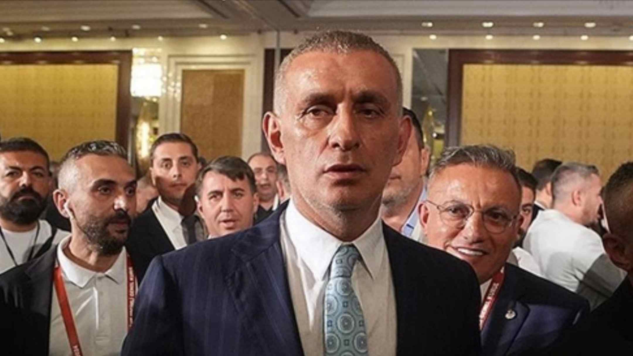 Türkiye Futbol Federasyonu (TFF) Başkanı İbrahim Hacıosmanoğlu, futbol camiasında ve