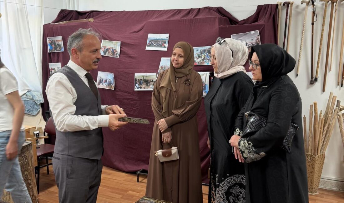 MÜSİAD Afyonkarahisar bünyesinde faaliyet gösteren Genç MÜSİAD üyesi Hatice Avcı