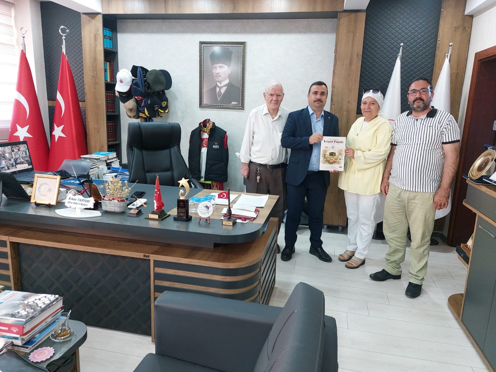 Afyonkarahisar Kültür Edebiyat ve Yazarlar Derneği tarafından yayımlanan Gönül Pınarı